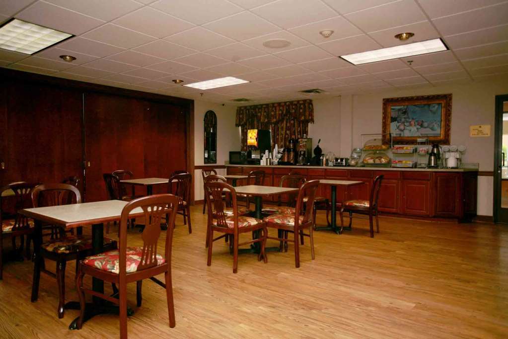 Best Western Plus Georgetown Corporate Center Hotel מסעדה תמונה